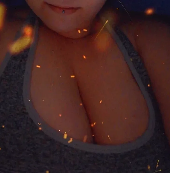 Agnes, 30