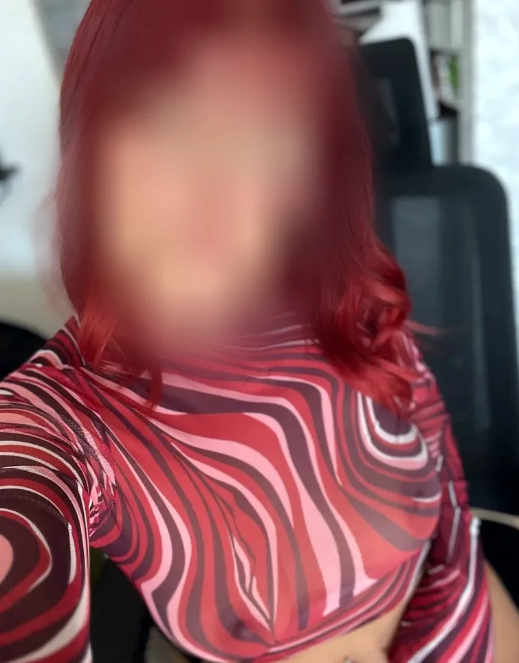 Christina, 26