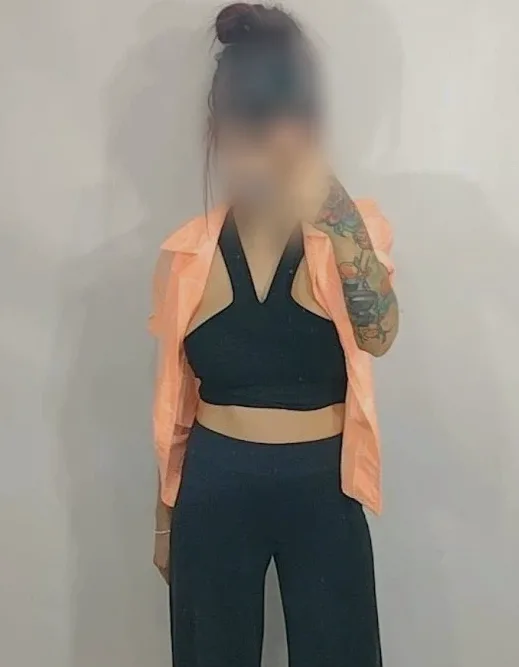 Milica, 25